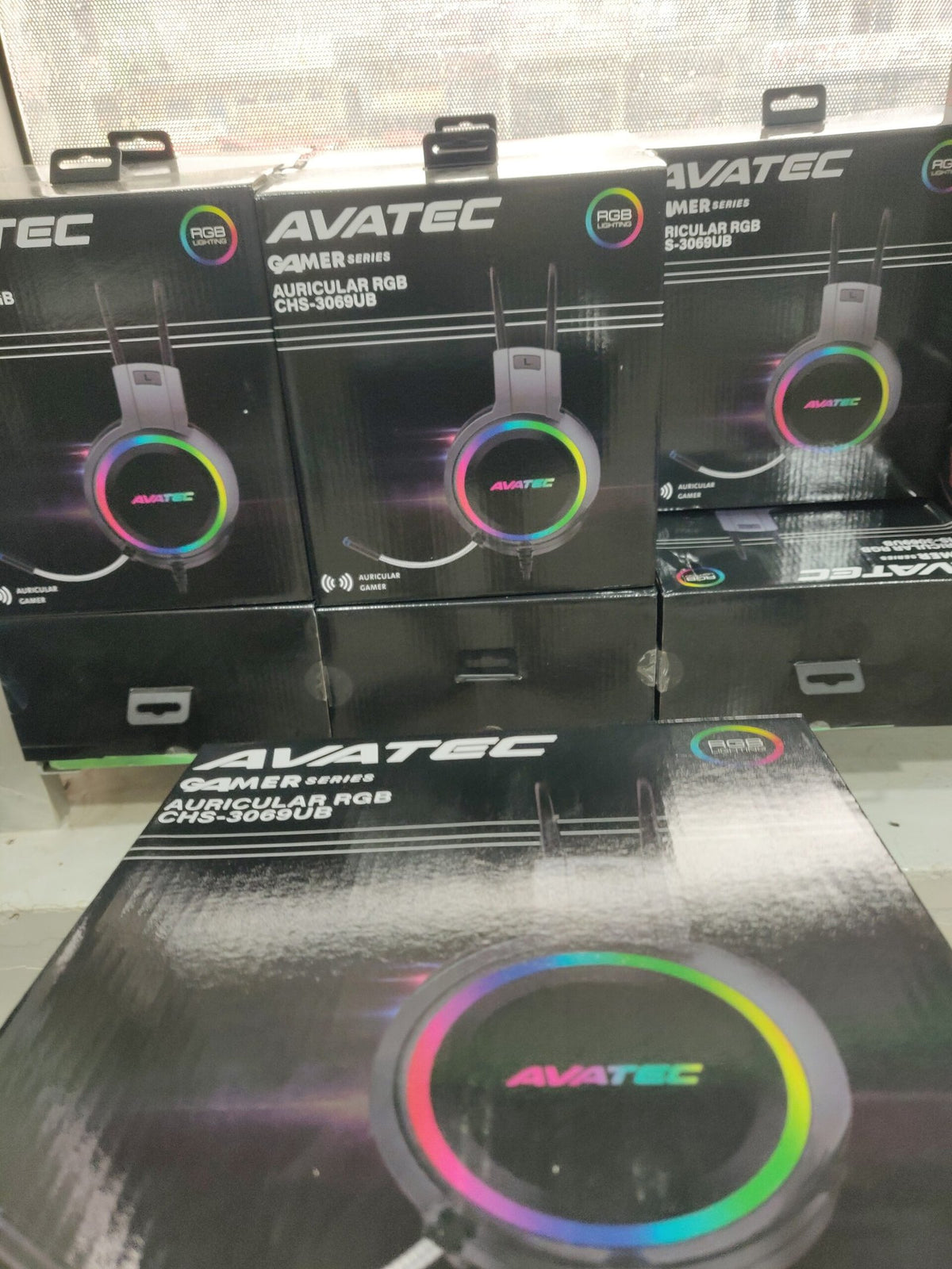 Audifono Gaming Avatec CHS-3069UB – USB 7.1 Surround Sound Gaming Headset with Flexible Mic & Dynamic RGB Lighting